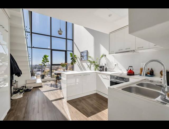 2 BEDROOM PROPERTY TO RENT IN ROSEBANK